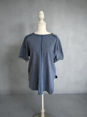 NEW IN Blue Distressed Oversize T Shirt Size Small NEW NWT